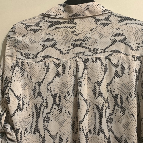 Express Snake Skin Portofino Button Down Shirt - Gray and Blush Pink - Picture 8 of 8